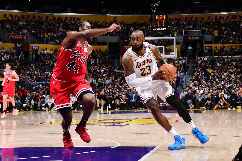 连续命中三 连续命中三