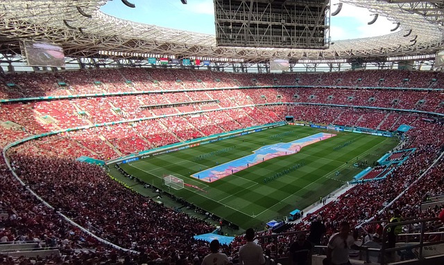 与此同时 与此同时